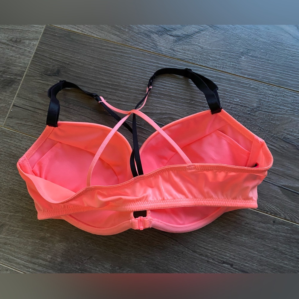 2/$18 bras La Senza bright pink front clasp push up w/ sexy racerback strap - Picture 3 of 8